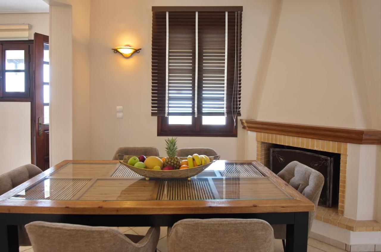 Elpida Apartments Votsi  Ngoại thất bức ảnh